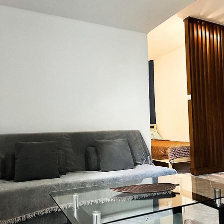 Апартаменты Dimitris Flat Неи-Эпиватай Экстерьер фото