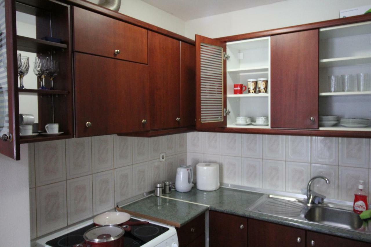 Апартаменты Dimitris Flat Неи-Эпиватай Экстерьер фото